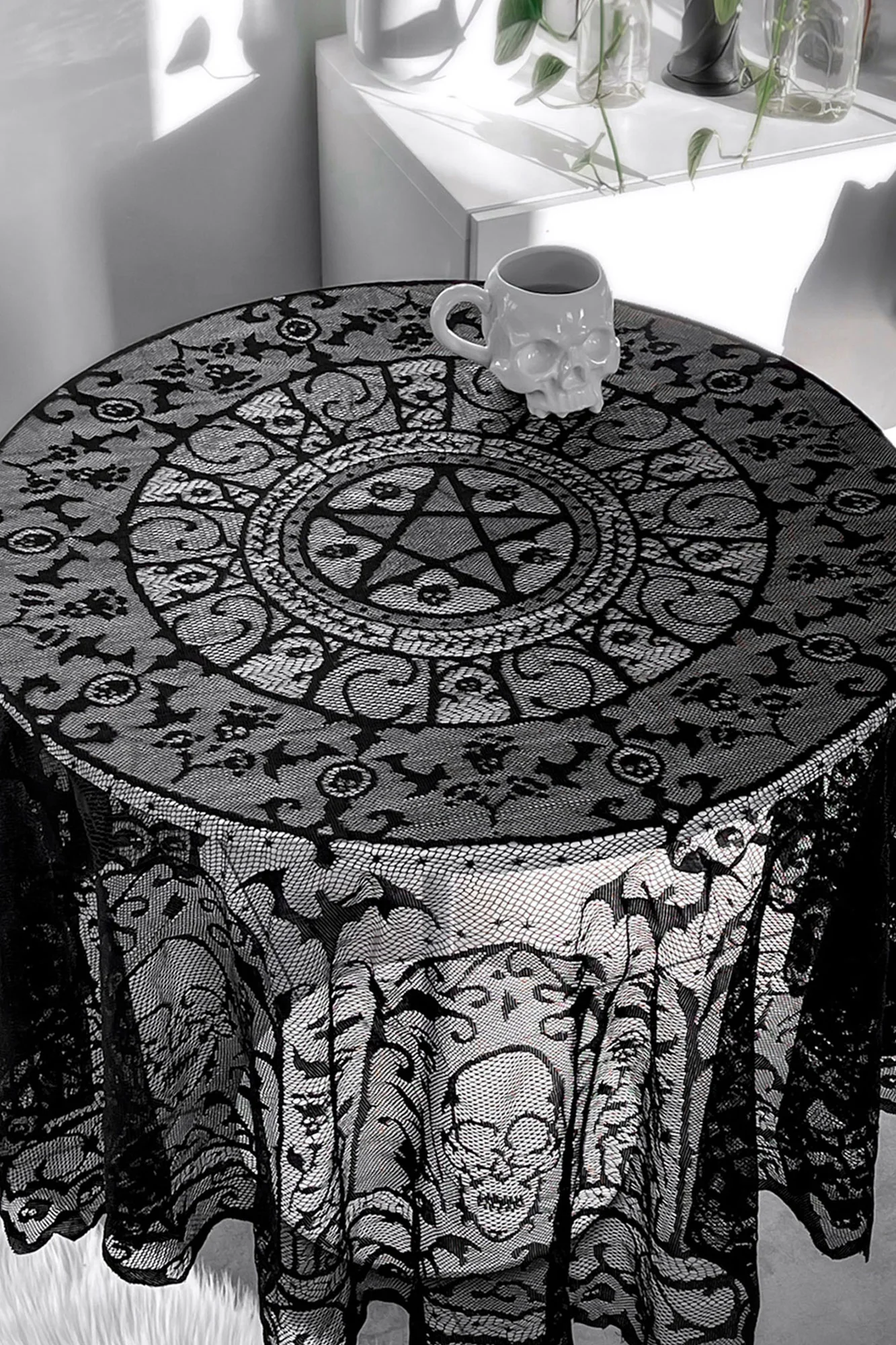 Asra Lace Tablecloth - Image 3