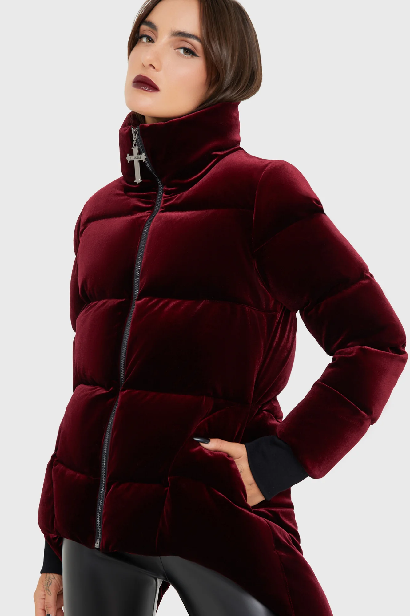 Deadliest Nightvelvet Puffer Coat [RED] - Image 5