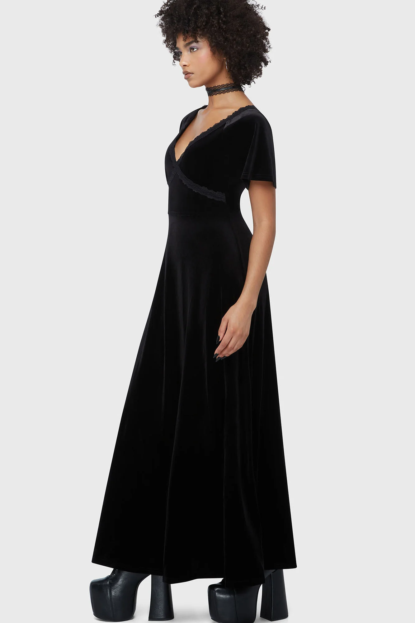 Echelia's Muse Maxi Dress - Image 4