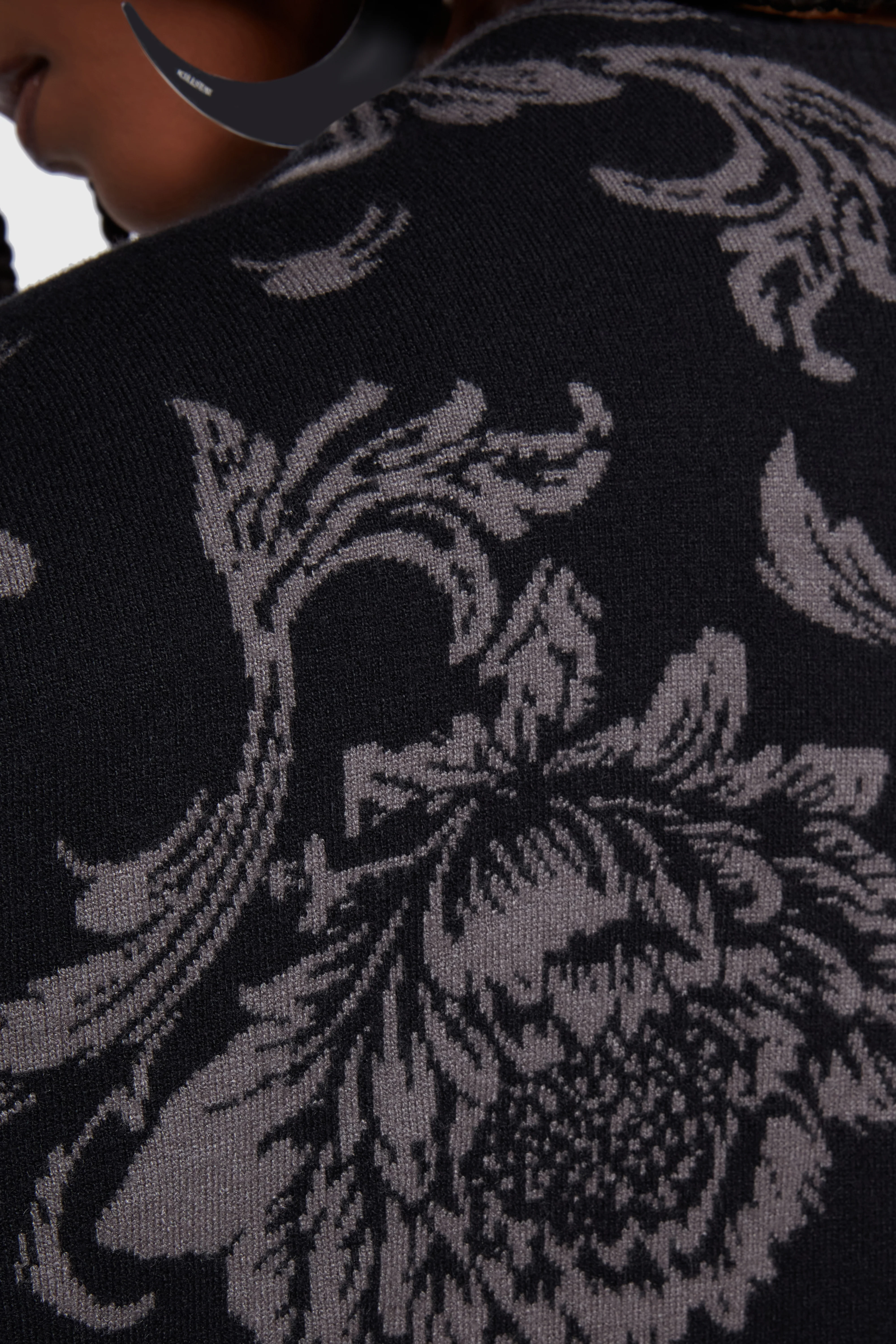 Flowering Fauna Cover Up - Image 3