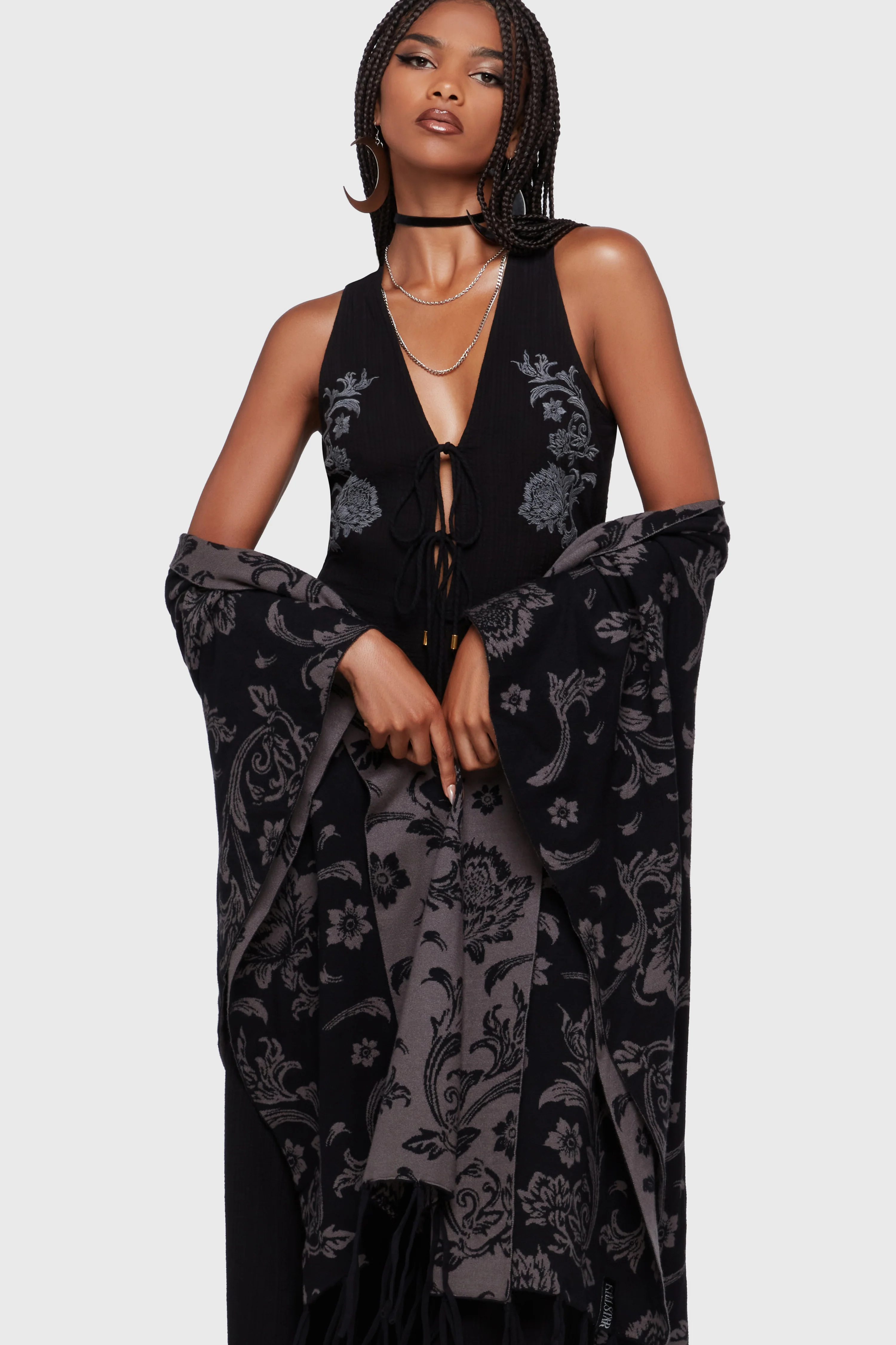 Flowering Fauna Cover Up - Image 5
