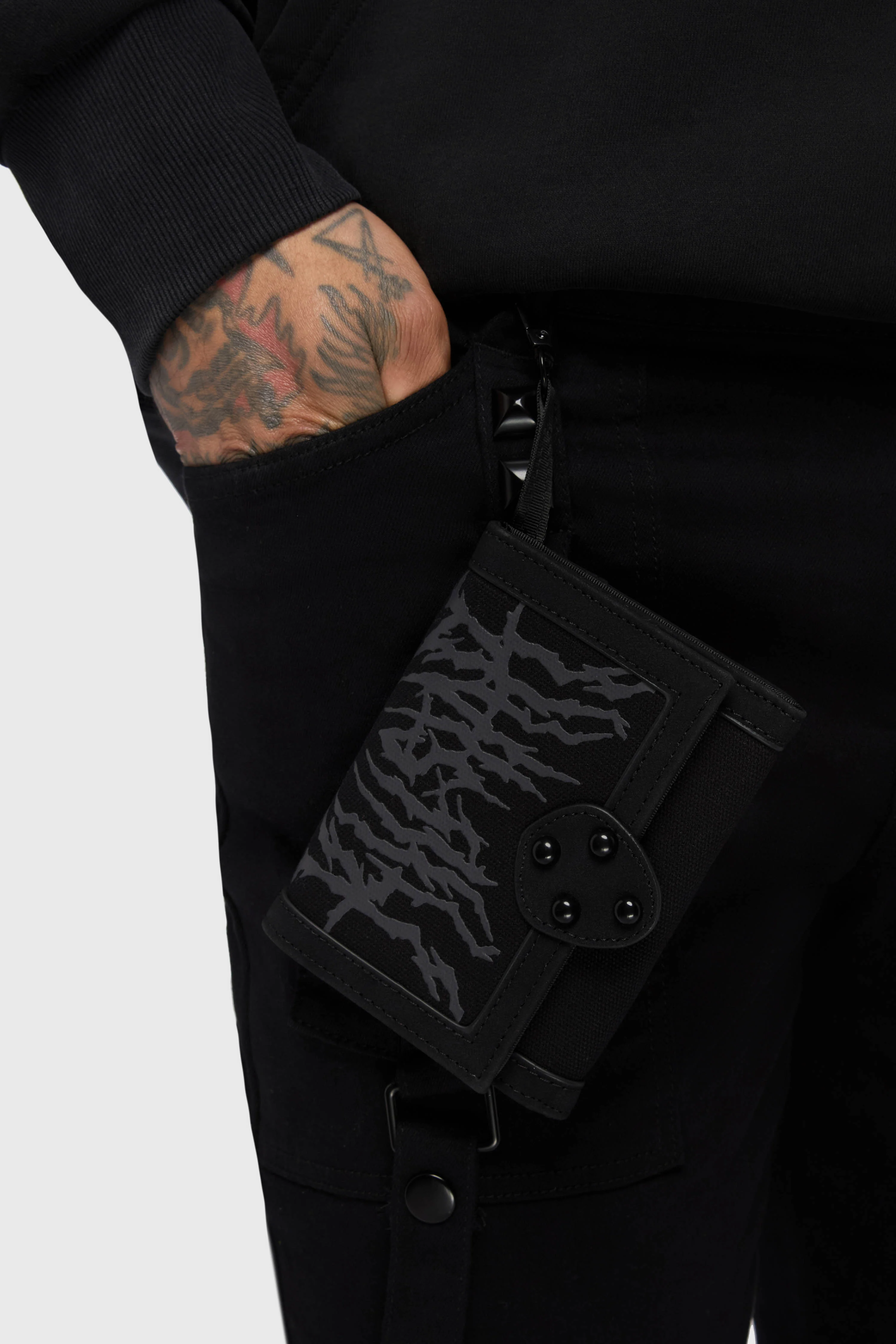 Shadowmark Canvas Wallet - Image 2