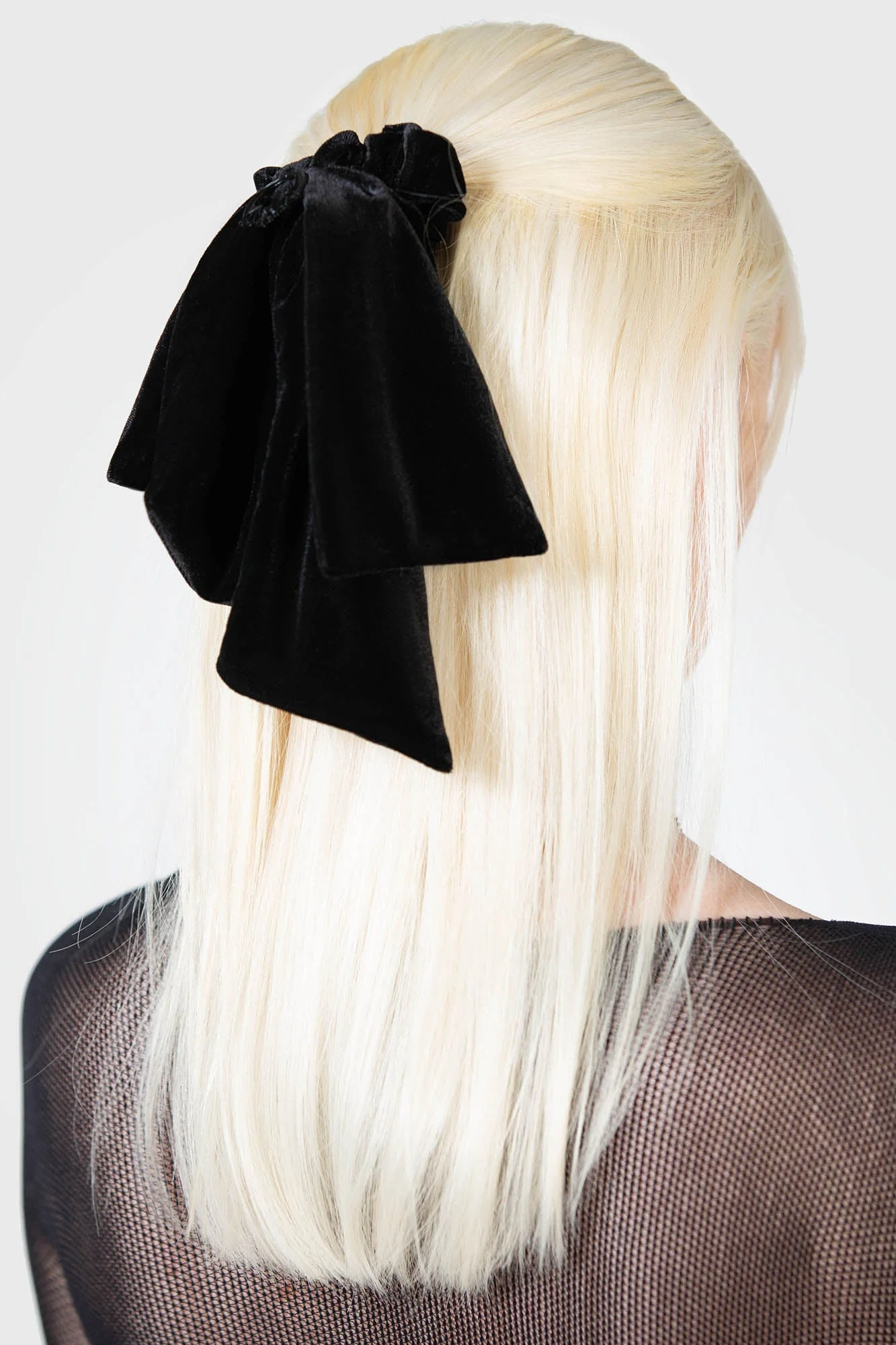 Tabinka Hair Bow - Image 3