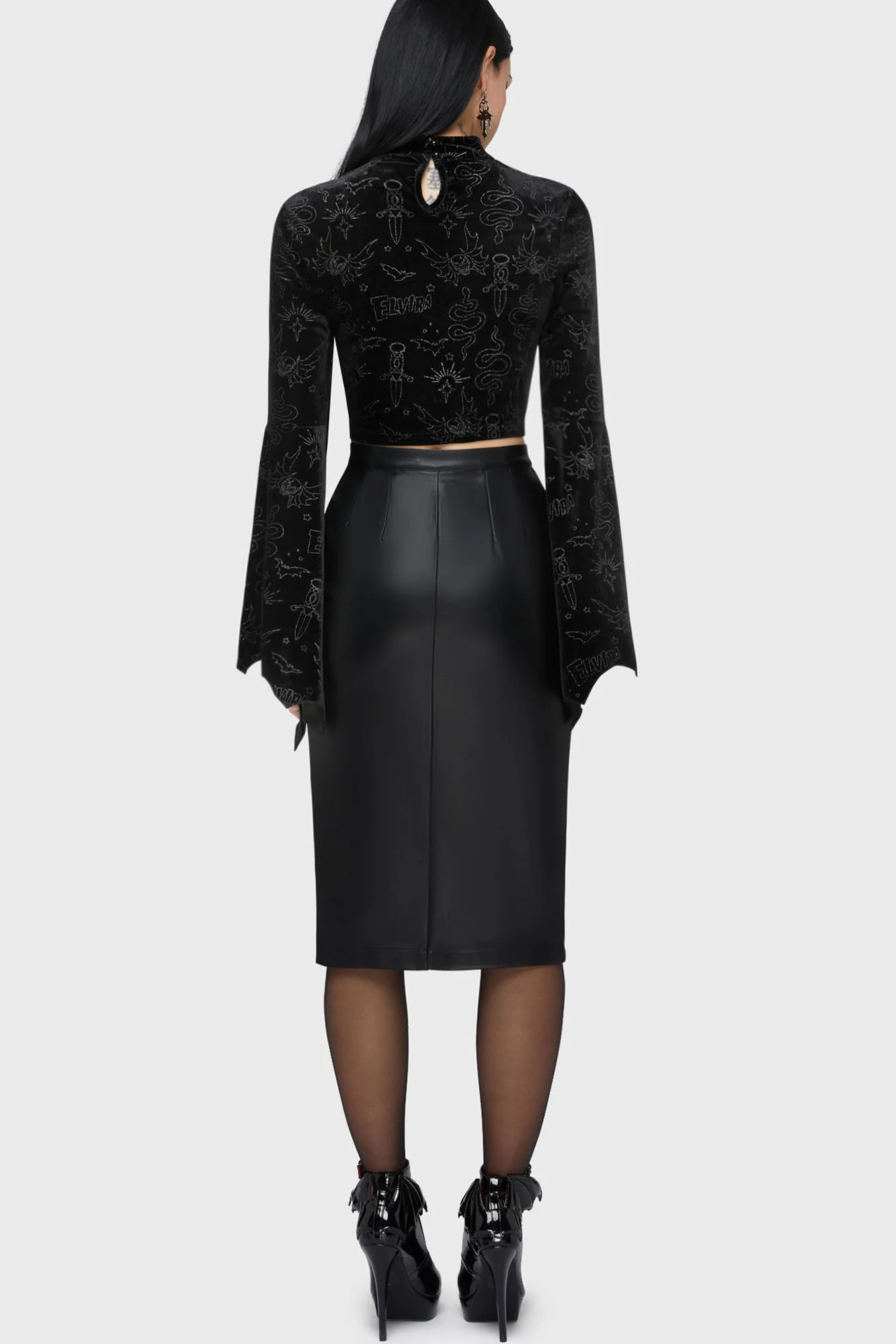 Yours Cruelly Bat Sleeve Top - Image 5